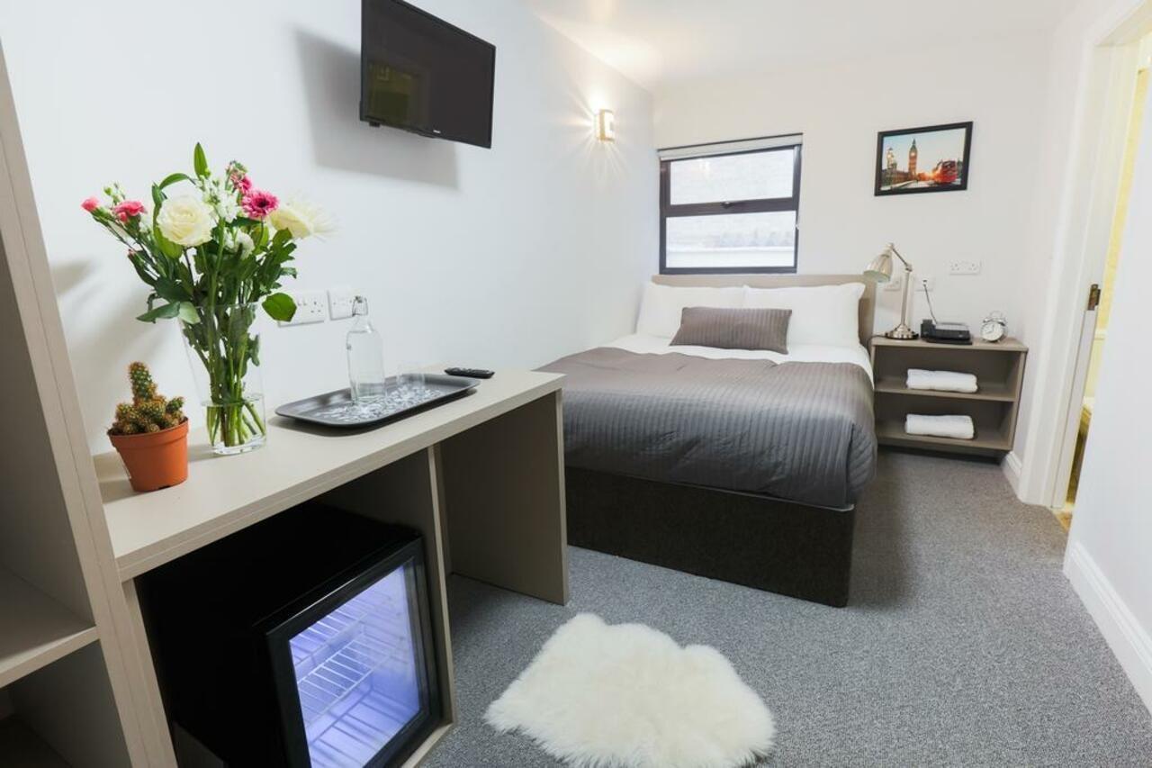 Belvilla Ilford Hill Hotel London Екстер'єр фото