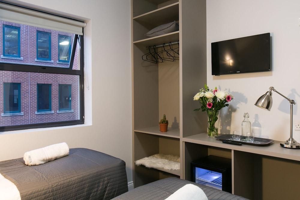 Belvilla Ilford Hill Hotel London Екстер'єр фото