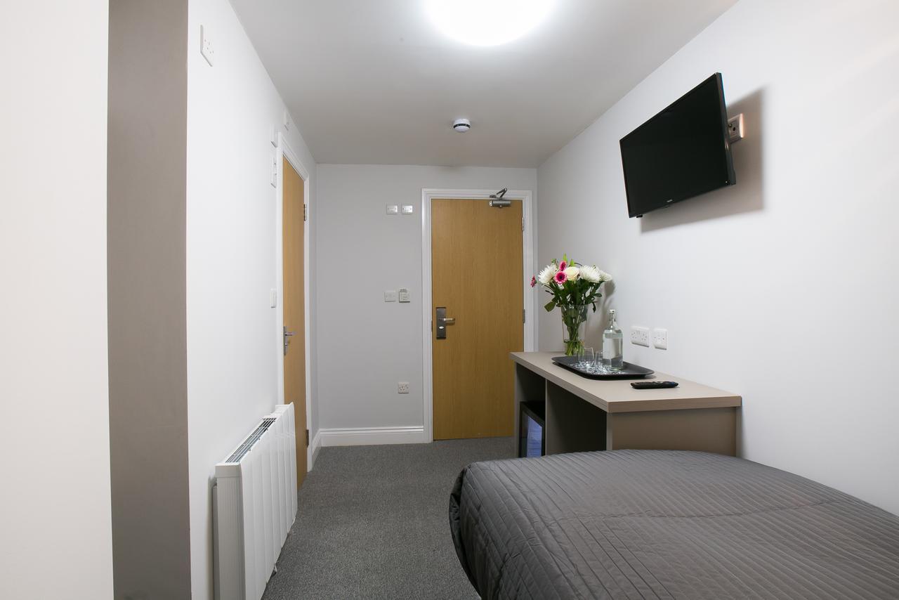 Belvilla Ilford Hill Hotel London Екстер'єр фото