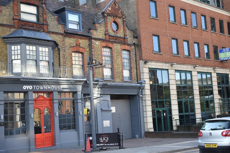 Belvilla Ilford Hill Hotel London Екстер'єр фото