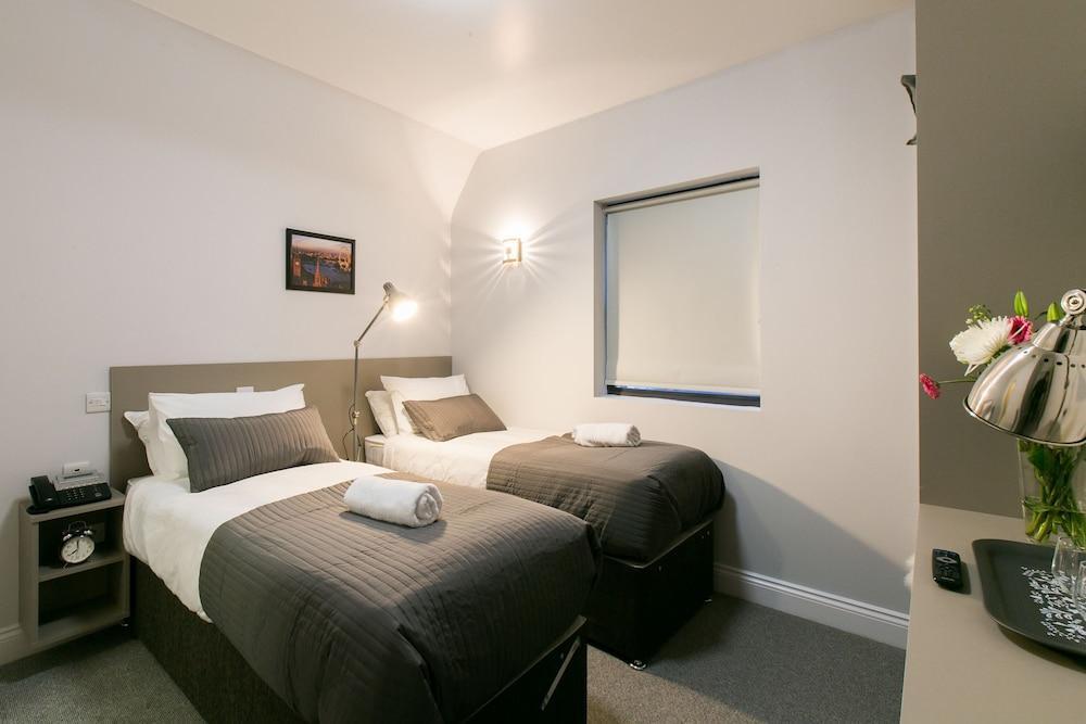 Belvilla Ilford Hill Hotel London Екстер'єр фото
